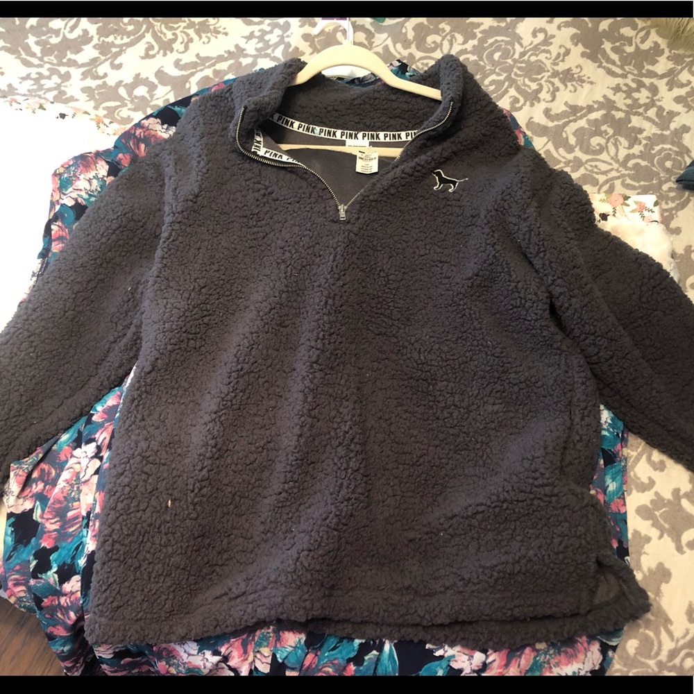 NWT VS Sherpa hoodie